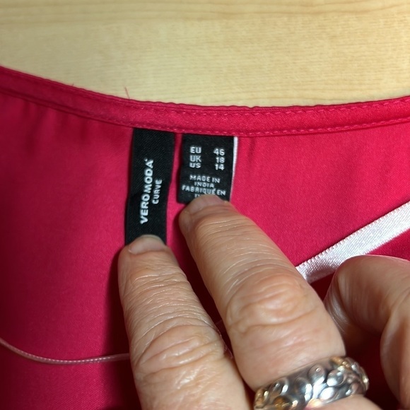 Vero Moda Short Satin Dress Fuchsia Size 14 - Picture 9 of 11